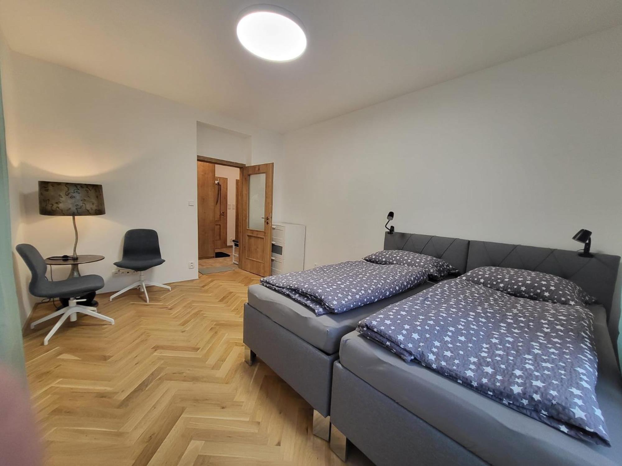 Apartment Spoon *