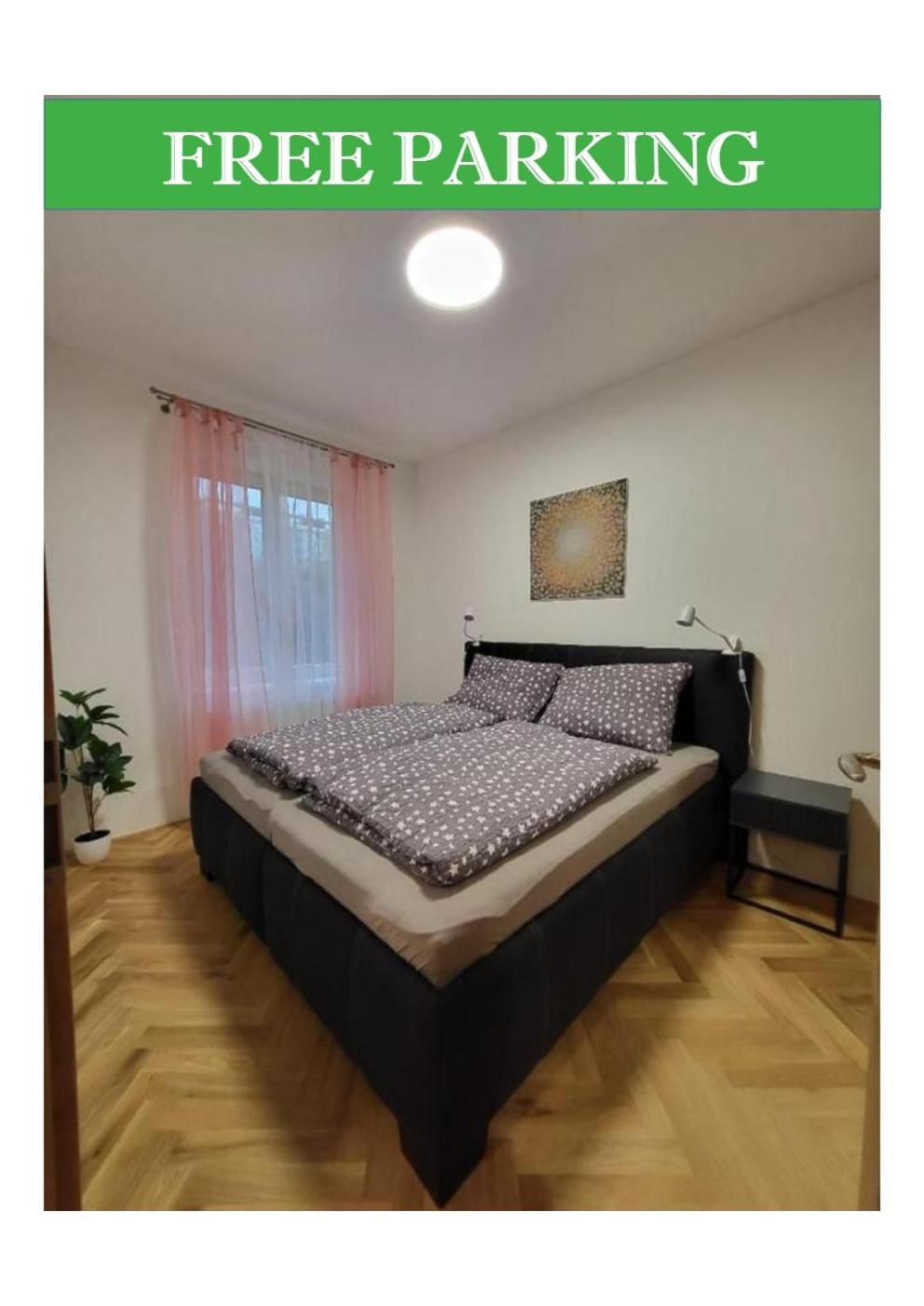 Apartment Spoon